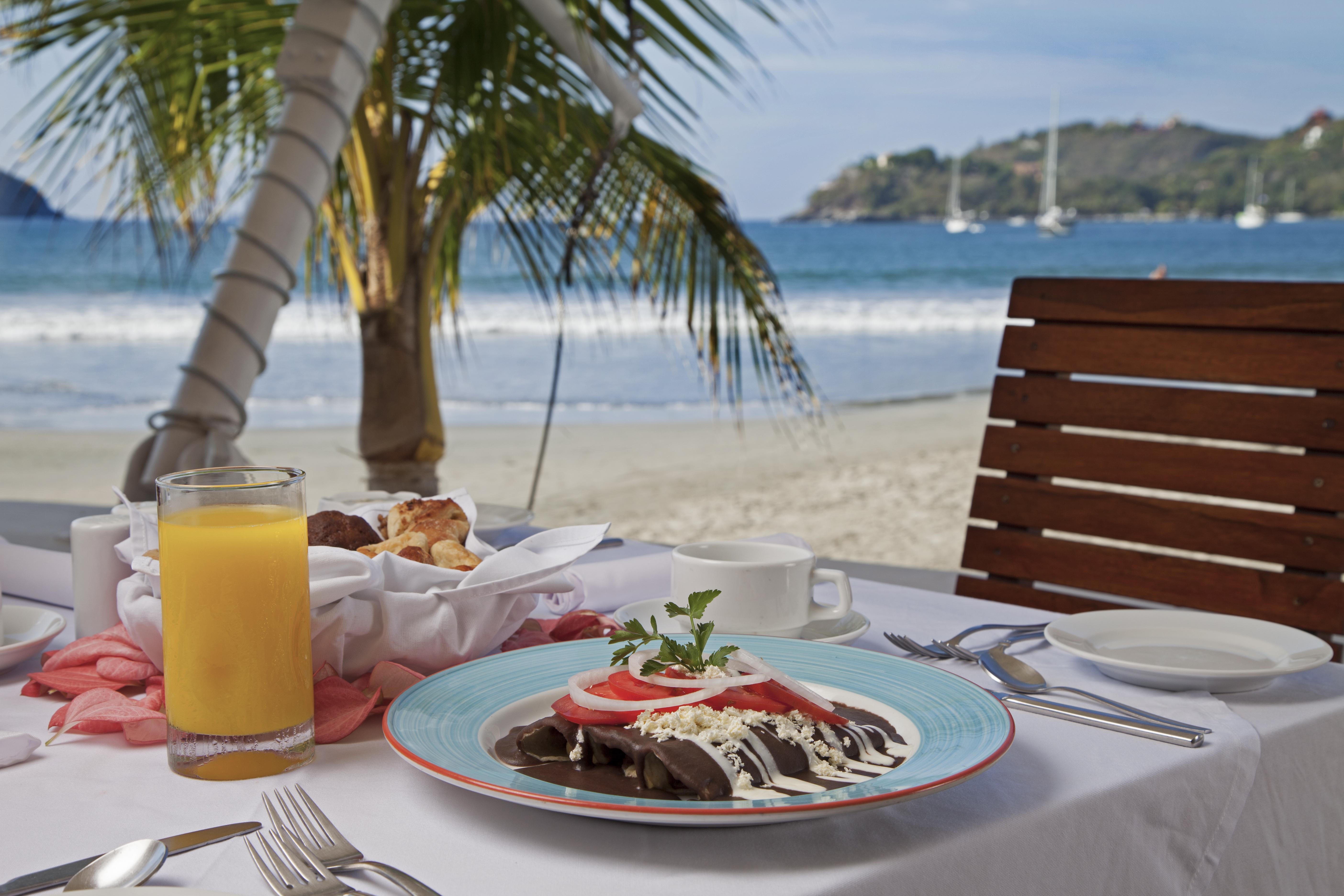 Hotel Aura Del Mar Zihuatanejo Exterior photo