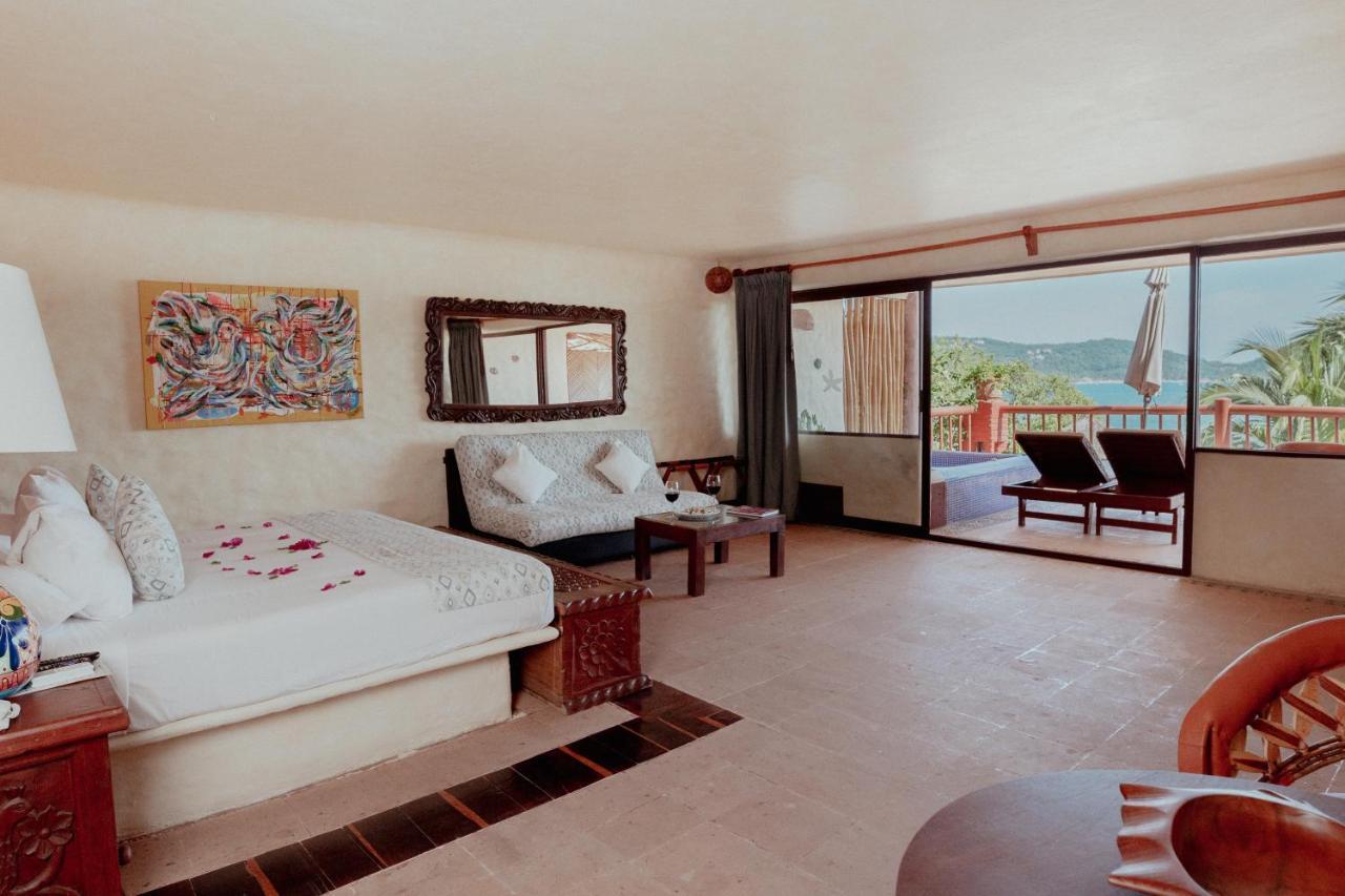 Hotel Aura Del Mar Zihuatanejo Exterior photo