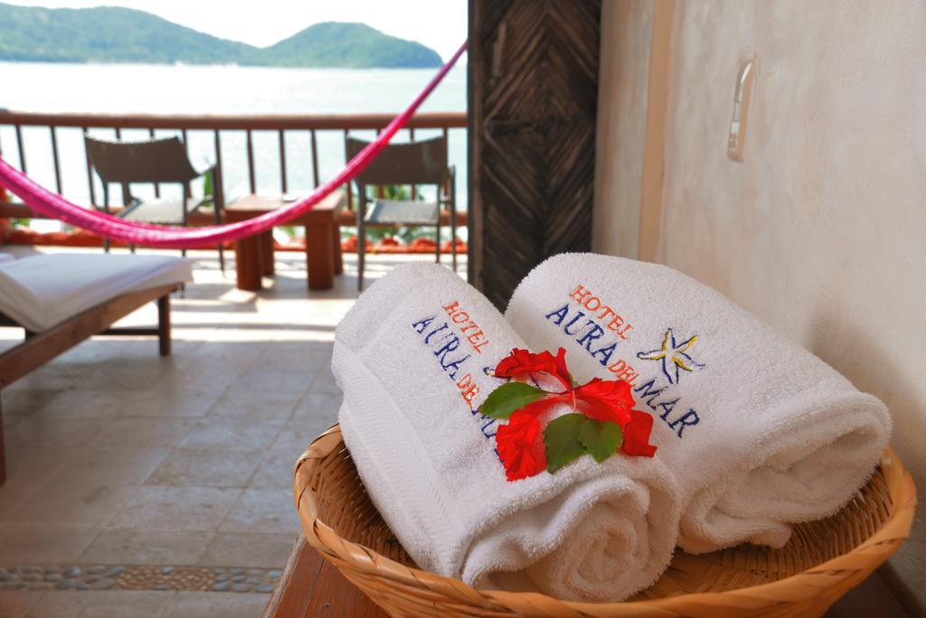 Hotel Aura Del Mar Zihuatanejo Exterior photo