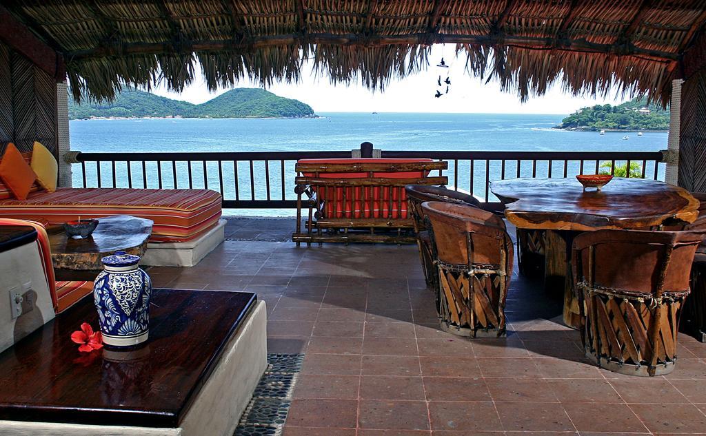 Hotel Aura Del Mar Zihuatanejo Exterior photo